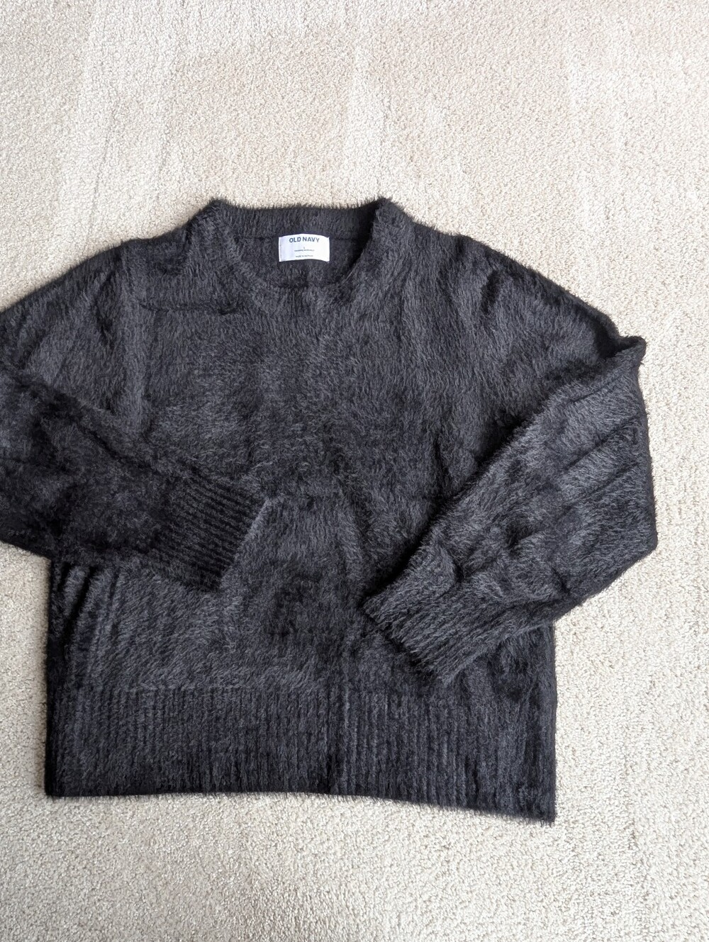 Old Navy Women's Black Fuzzy Crewneck Sweater